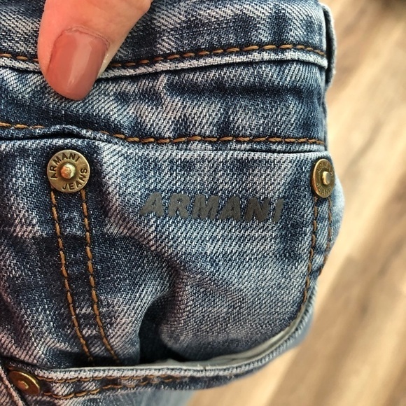 Armani Jeans Vintage Men’s jeans size 29 in great condition - Picture 11 of 13